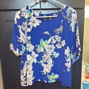 Silky floral print blouse